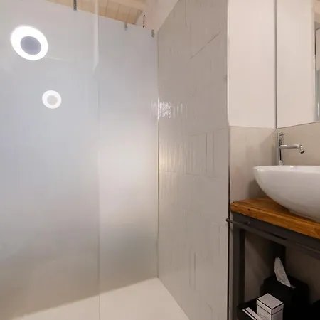 Il Vicolo Cortiletto بيت للعطل *