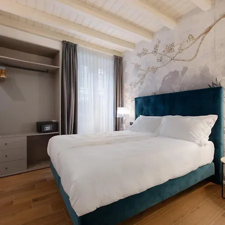 Il Vicolo Cortiletto Tatil Evi Garda (Verona)